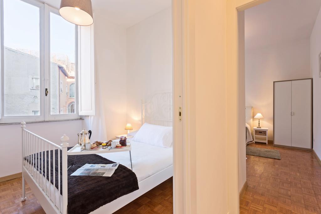 Townhouse By The Spanish Steps — Photos 3